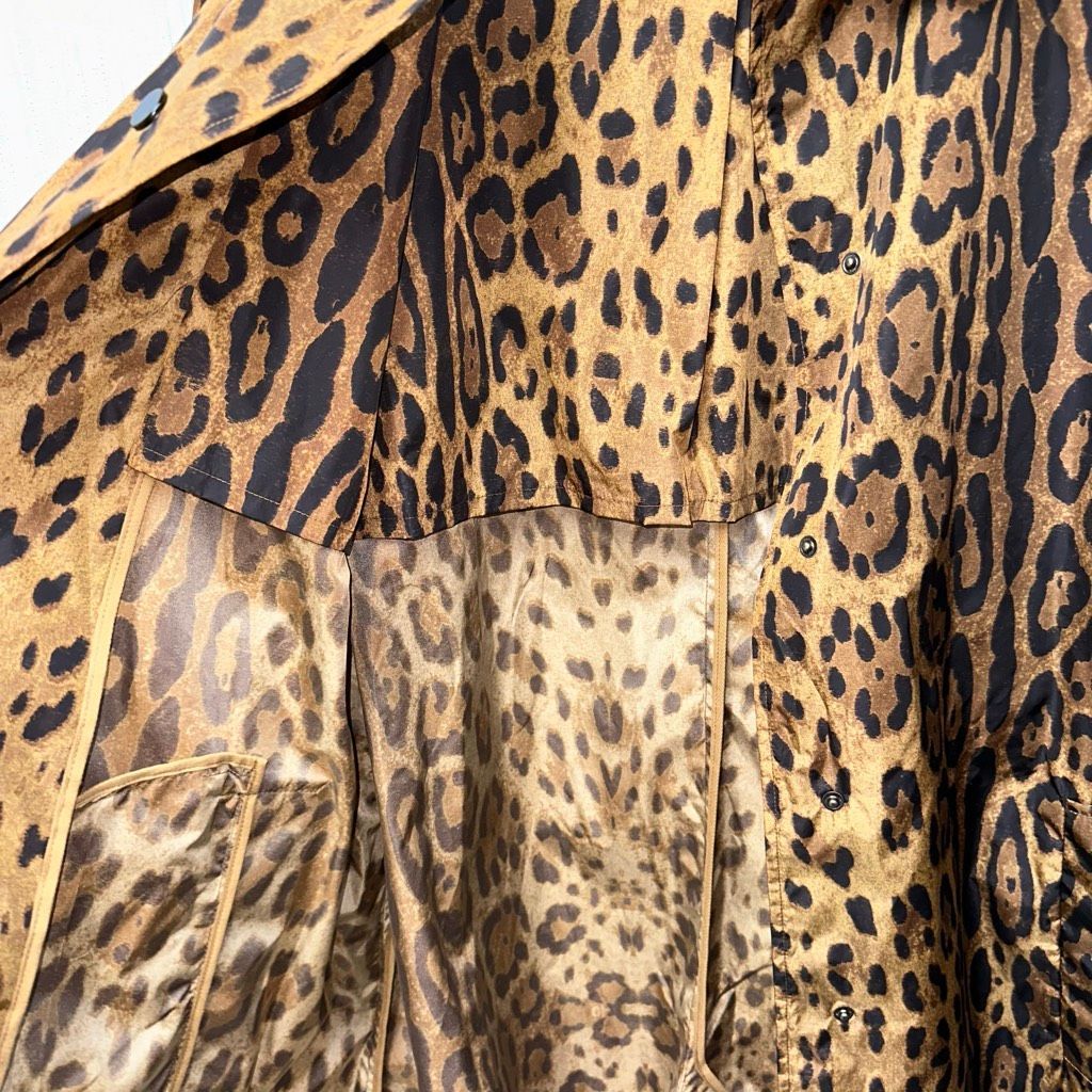 Jane Post $695 Leopard Print Nylon Rain Jacket Snap Front Womens Small New — image 8 of 8